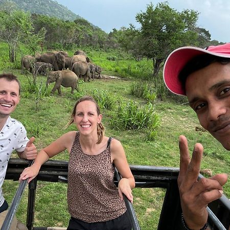 Elephant Safari Lodge Sigiriya Junction Habarana Exterior foto