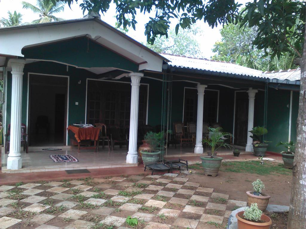 Elephant Safari Lodge Sigiriya Junction Habarana Exterior foto